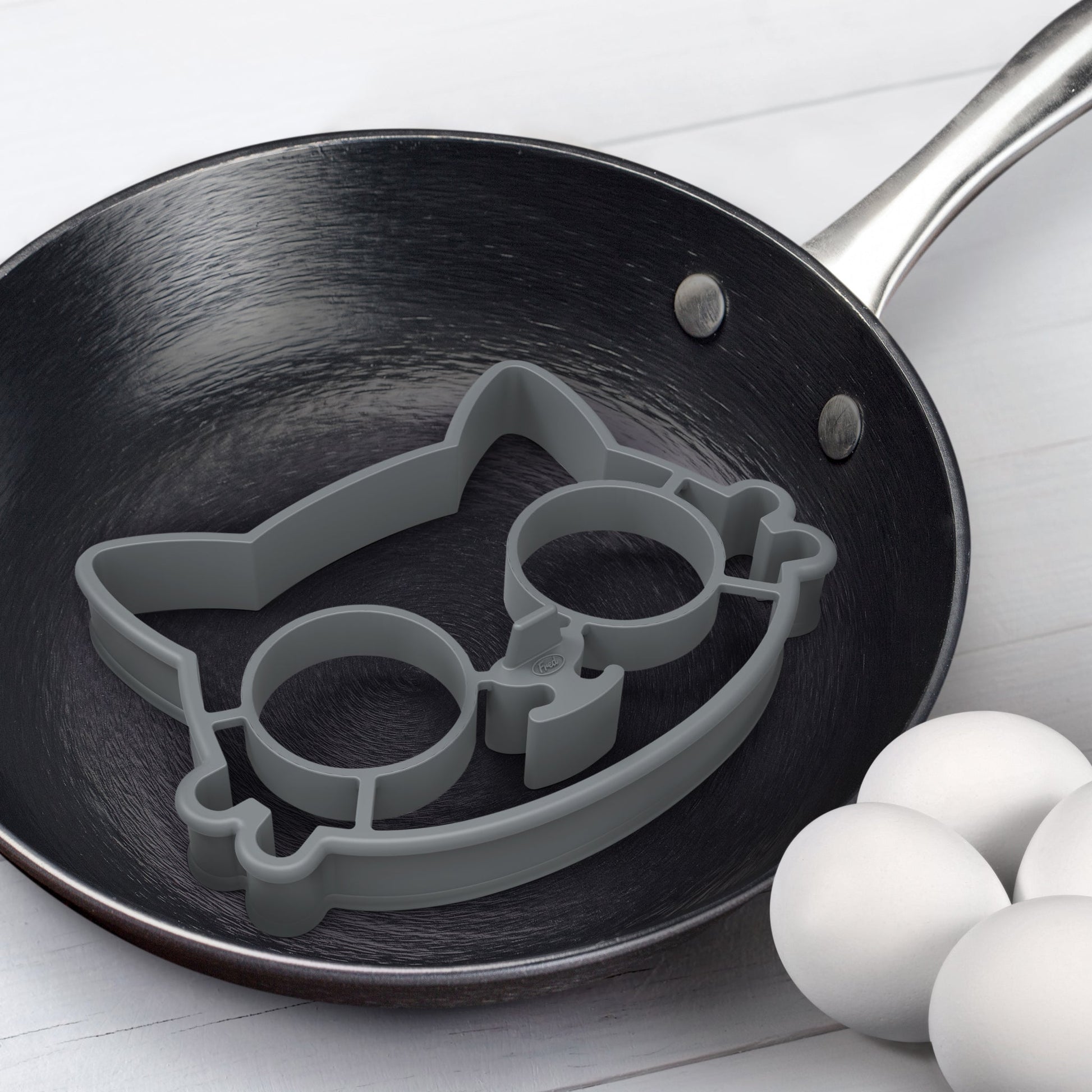 "Funnyside Up" Cat Egg Mold - Tiny Tiger Gift Shop